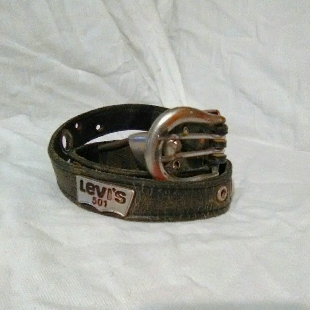 Levi's 501 vintage leather logo belt, sz 32